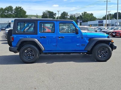 2022 Jeep Wrangler Unlimited Sport