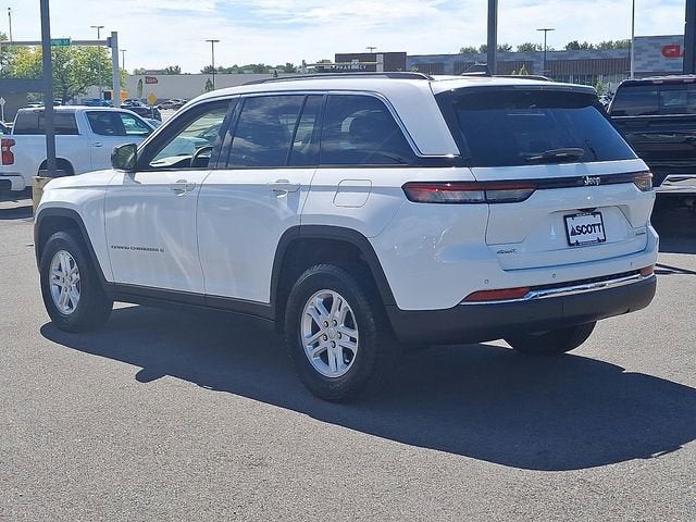 2023 Jeep Grand Cherokee Laredo