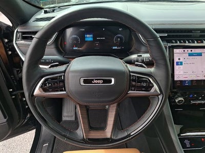 2023 Jeep Grand Cherokee Summit