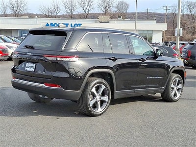2022 Jeep Grand Cherokee 4xe Base