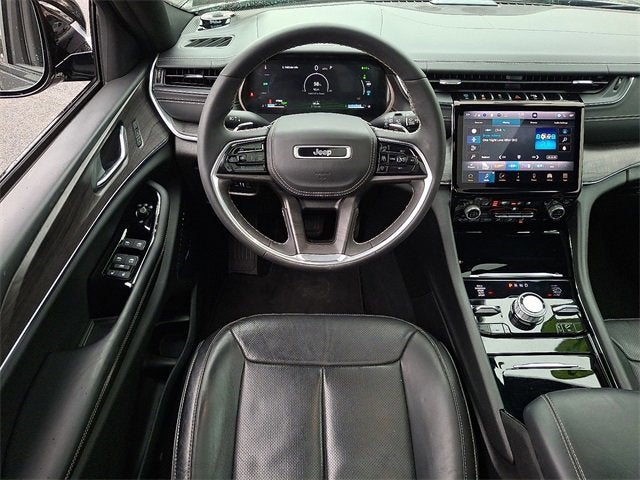 2022 Jeep Grand Cherokee 4xe Overland