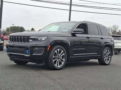 2022 Jeep Grand Cherokee 4xe Overland