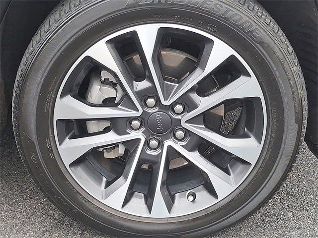 2022 Jeep Grand Cherokee 4xe Overland