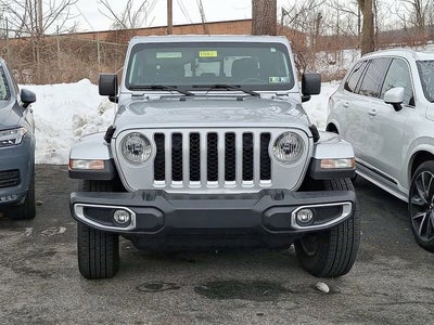 2022 Jeep Gladiator Overland