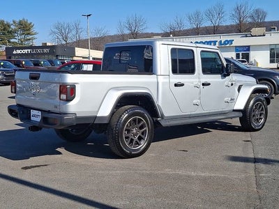 2022 Jeep Gladiator Overland