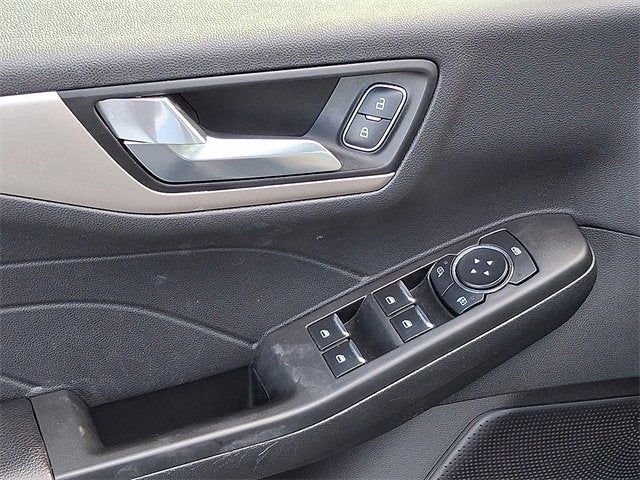 2021 Ford Escape SE Hybrid