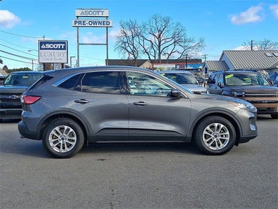 2021 Ford Escape SE Hybrid