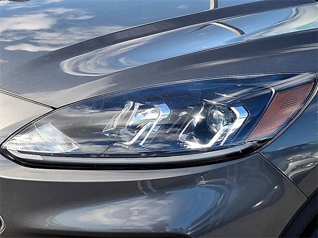 2021 Ford Escape SE Hybrid