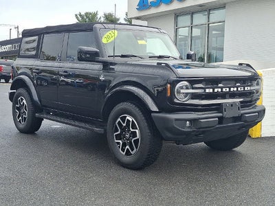 2023 Ford Bronco Base