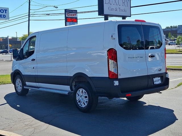 2025 Ford Transit Cargo Van Base