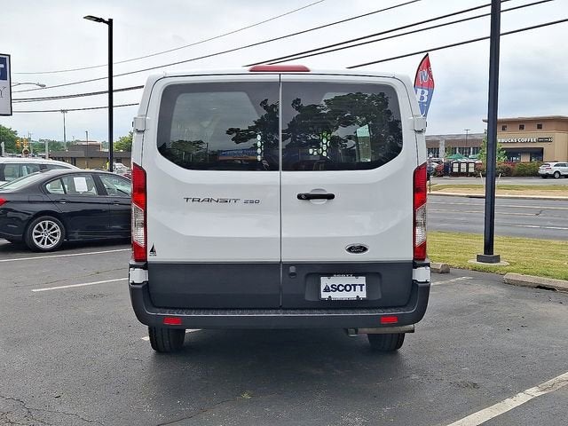 2025 Ford Transit Cargo Van Base