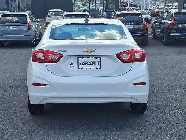 2018 Chevrolet Cruze LS