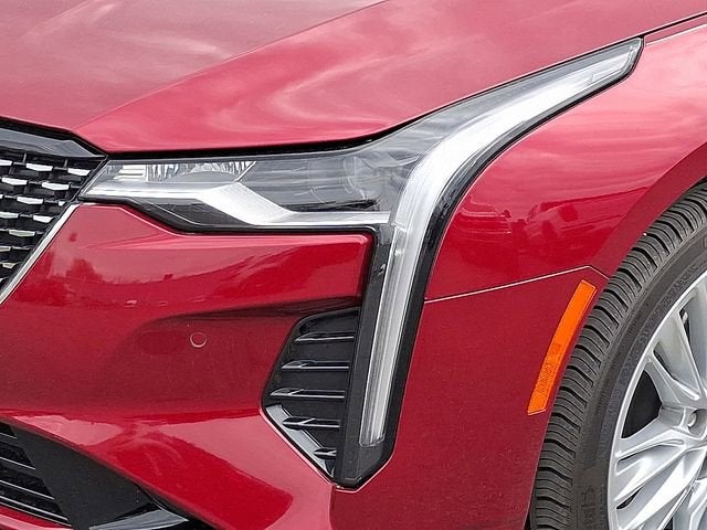 2023 Cadillac CT4 Premium Luxury