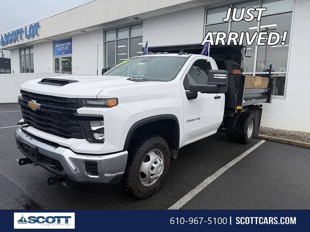 2025 Chevrolet Silverado 3500 HD Chassis Cab Work Truck