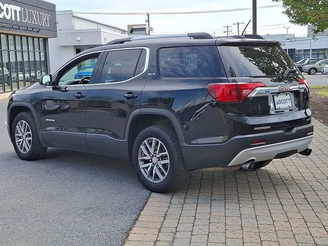 2017 GMC Acadia SLE