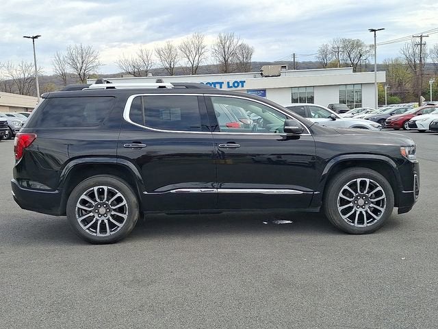 2020 GMC Acadia Denali