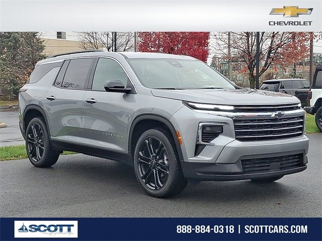 2025 Chevrolet Traverse LT