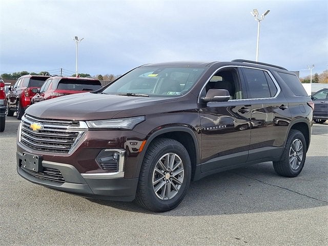 2022 Chevrolet Traverse LT Cloth
