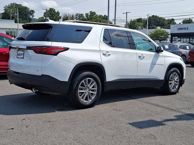 2023 Chevrolet Traverse LT Cloth