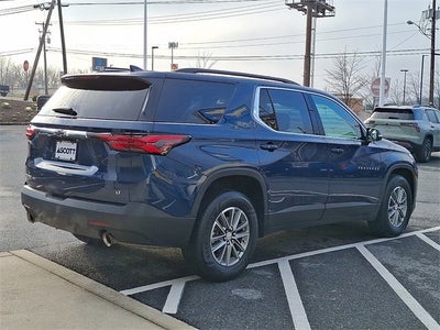 2023 Chevrolet Traverse LT Leather