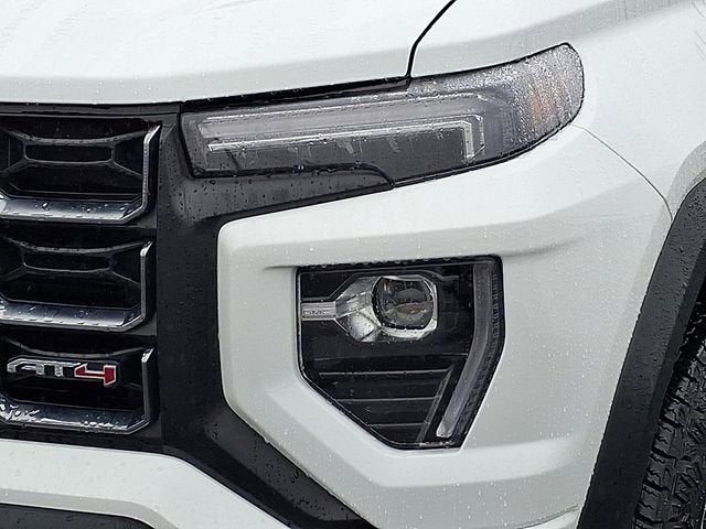 2025 GMC Canyon AT4