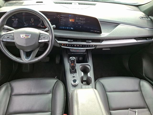 2025 Cadillac XT4 Premium Luxury