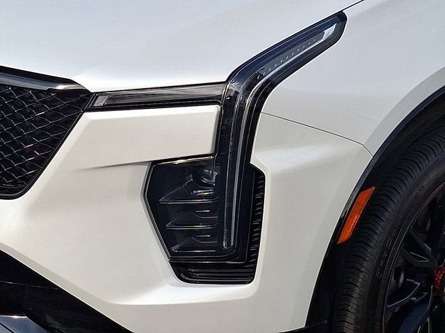 2025 Cadillac XT4 Sport