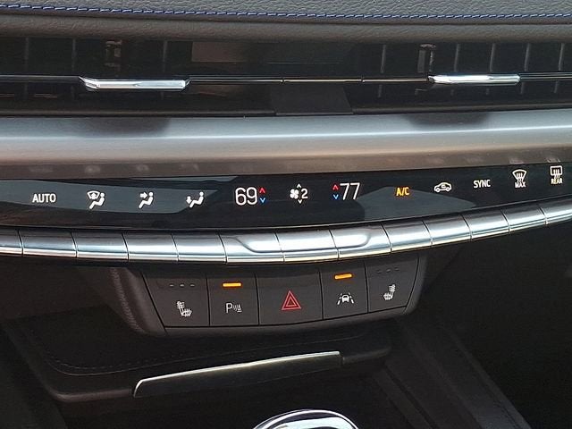 2025 Cadillac XT4 Sport