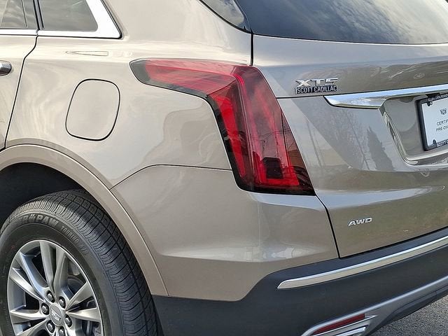 2023 Cadillac XT5 Premium Luxury
