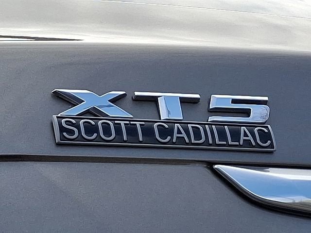 2023 Cadillac XT5 Premium Luxury