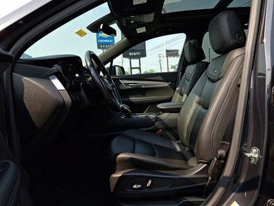 2023 Cadillac XT6 Luxury