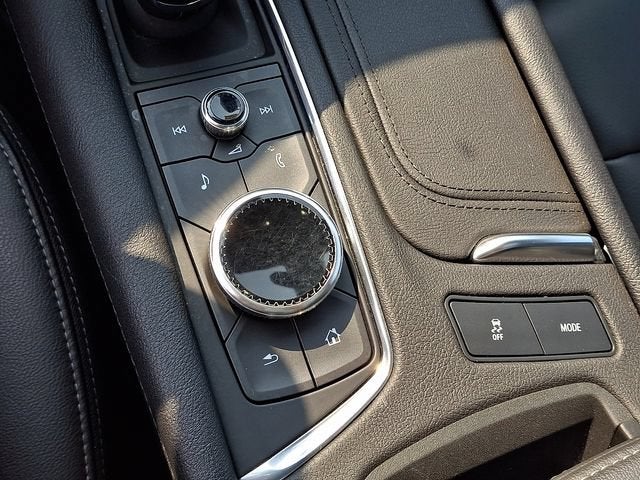 2023 Cadillac XT6 Luxury