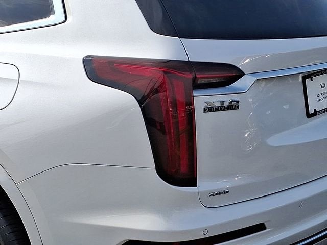 2025 Cadillac XT6 Luxury