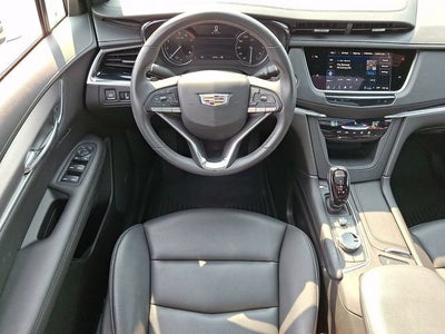 2024 Cadillac XT6 Luxury