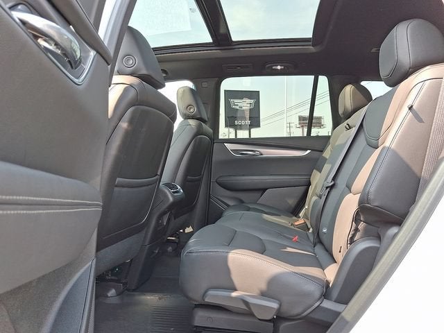 2024 Cadillac XT6 Luxury