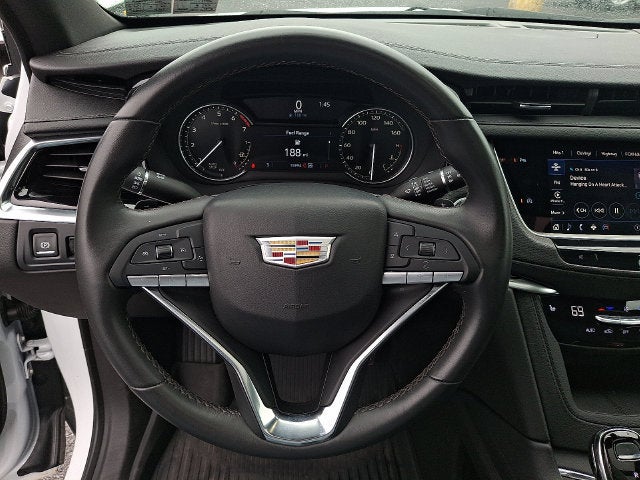 2024 Cadillac XT6 Luxury