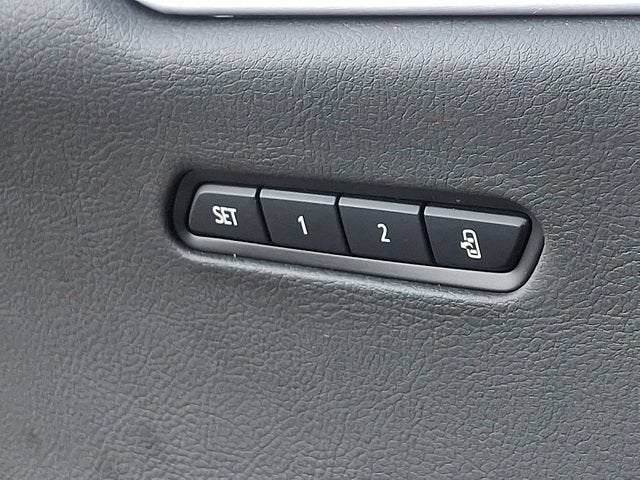 2025 Cadillac XT6 Sport