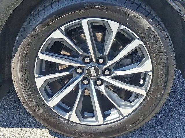 2024 Cadillac LYRIQ Sport 2