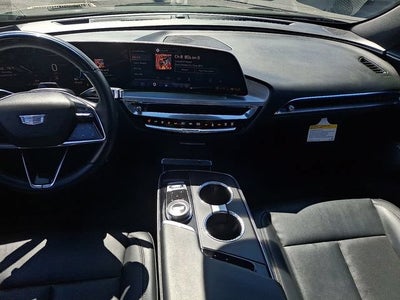 2024 Cadillac LYRIQ Sport 2