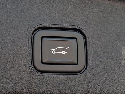 2024 Cadillac LYRIQ Sport 2