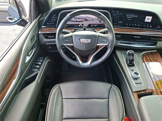 2024 Cadillac Escalade ESV Premium Luxury