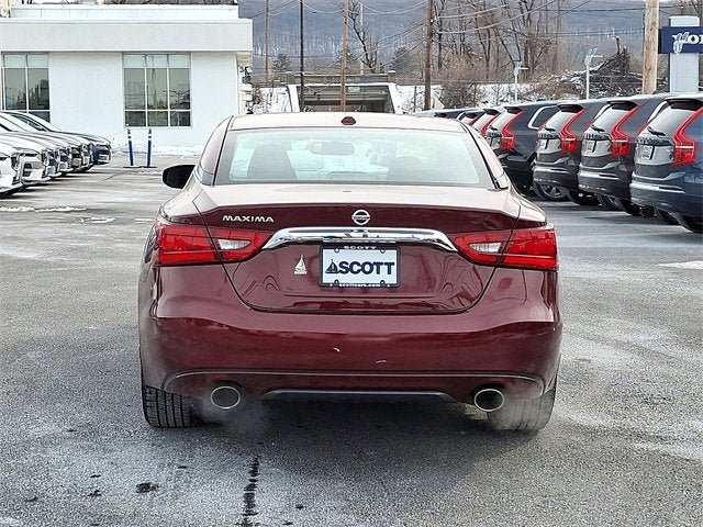 2017 Nissan Maxima S