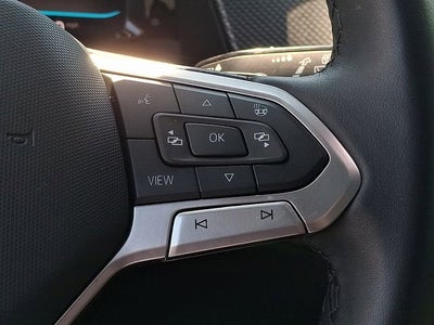 2024 Volkswagen Atlas Cross Sport 2.0T SEL Premium R-Line