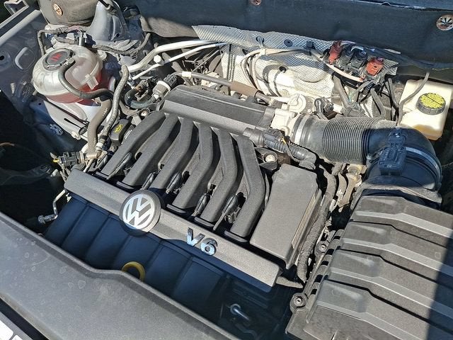 2022 Volkswagen Atlas Cross Sport 3.6L V6 SE w/Technology