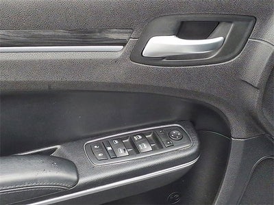 2015 Chrysler 300 Limited