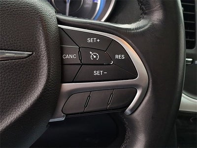 2015 Chrysler 300 Limited