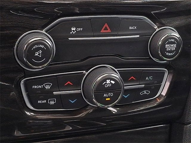 2015 Chrysler 300 Limited