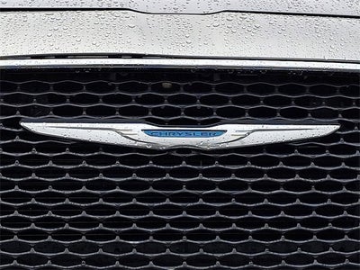 2015 Chrysler 300 Limited