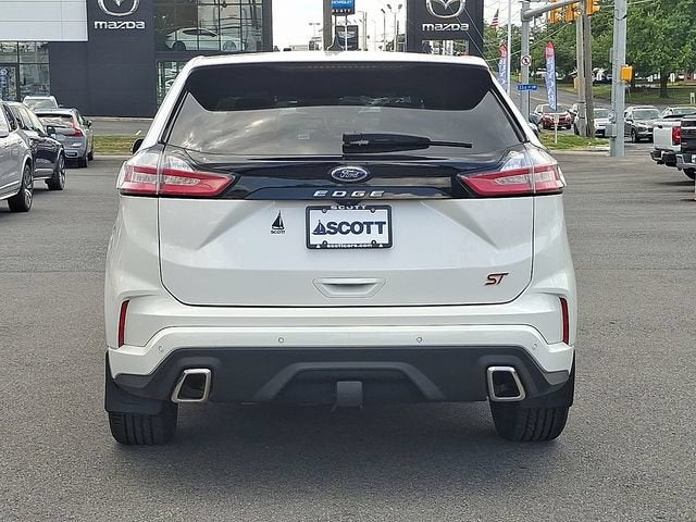 2022 Ford Edge ST