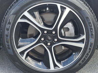 2022 Ford Edge ST